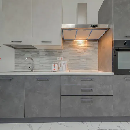 Cosy 1br With Full Amenities In By 360 Estates Apartment