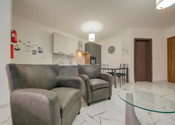 Cosy 1br With Full Amenities In By 360 Estates *